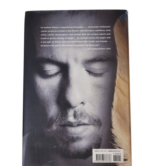 bundle Alexander McQueen books like-new condition - Picture 7 of 7